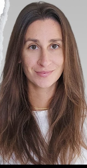 Megan Carson speaking on a healthy-home podcast